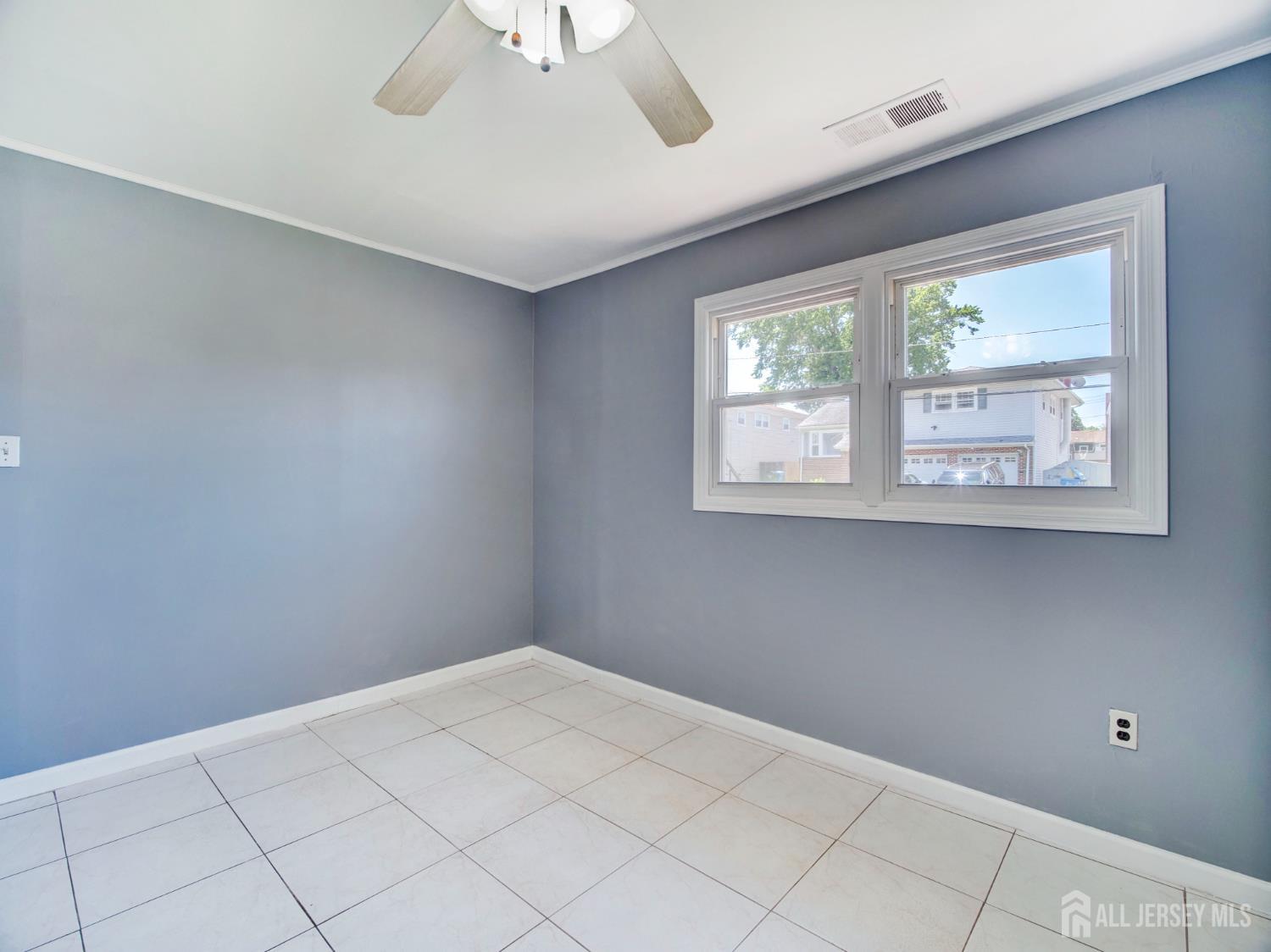 60 South Cliff Road Colonia, NJ 07067 - Photo 24 of 27 Gallery Image 24