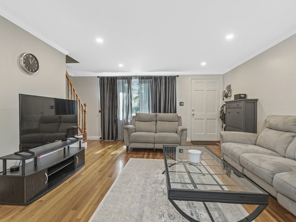 210 Church Street, Unit 210 Waltham, MA 02452 - Photo 15 of 35