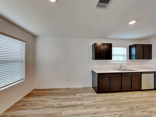 $2,085 | 24139 Mustang Run Drive, Hockley, TX 77447