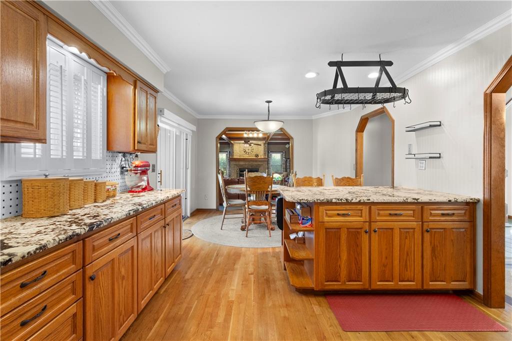 1090 Northeast Blackwell Road Lee's Summit, MO 64086 - Photo 14 of 35