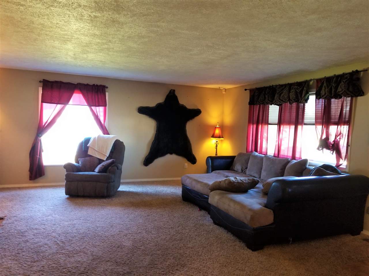 521 North University Road Spokane Valley, WA 99206 - Photo 3 of 20