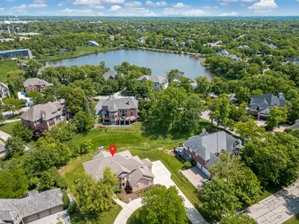 $1,390,000 | 909 Prairie Ridge Court, Burr Ridge, IL 60527