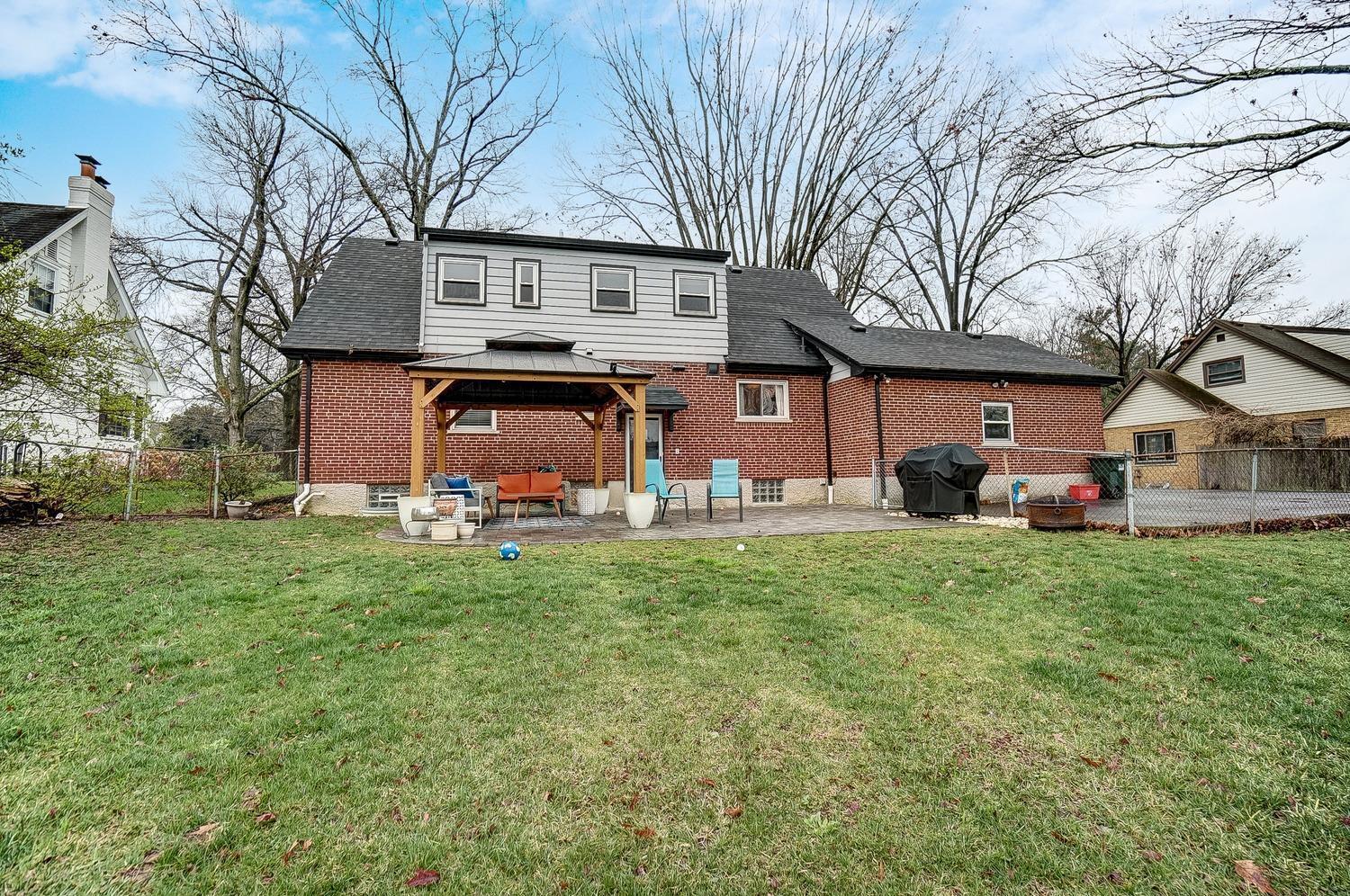 956 West Galbraith Road Cincinnati, OH 45231 - Photo 32 of 35 Gallery Image 32