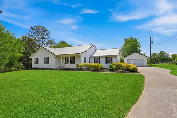$305,000 | 2960 Teamon Road, Griffin, GA 30223