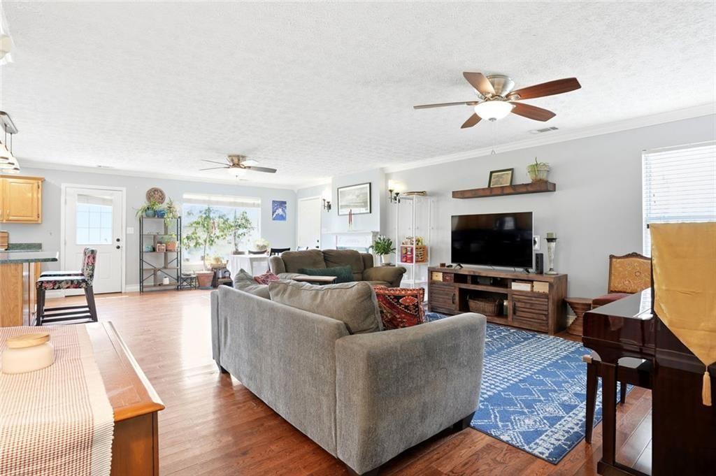 2960 Teamon Road Griffin, GA 30223 - Photo 11 of 26