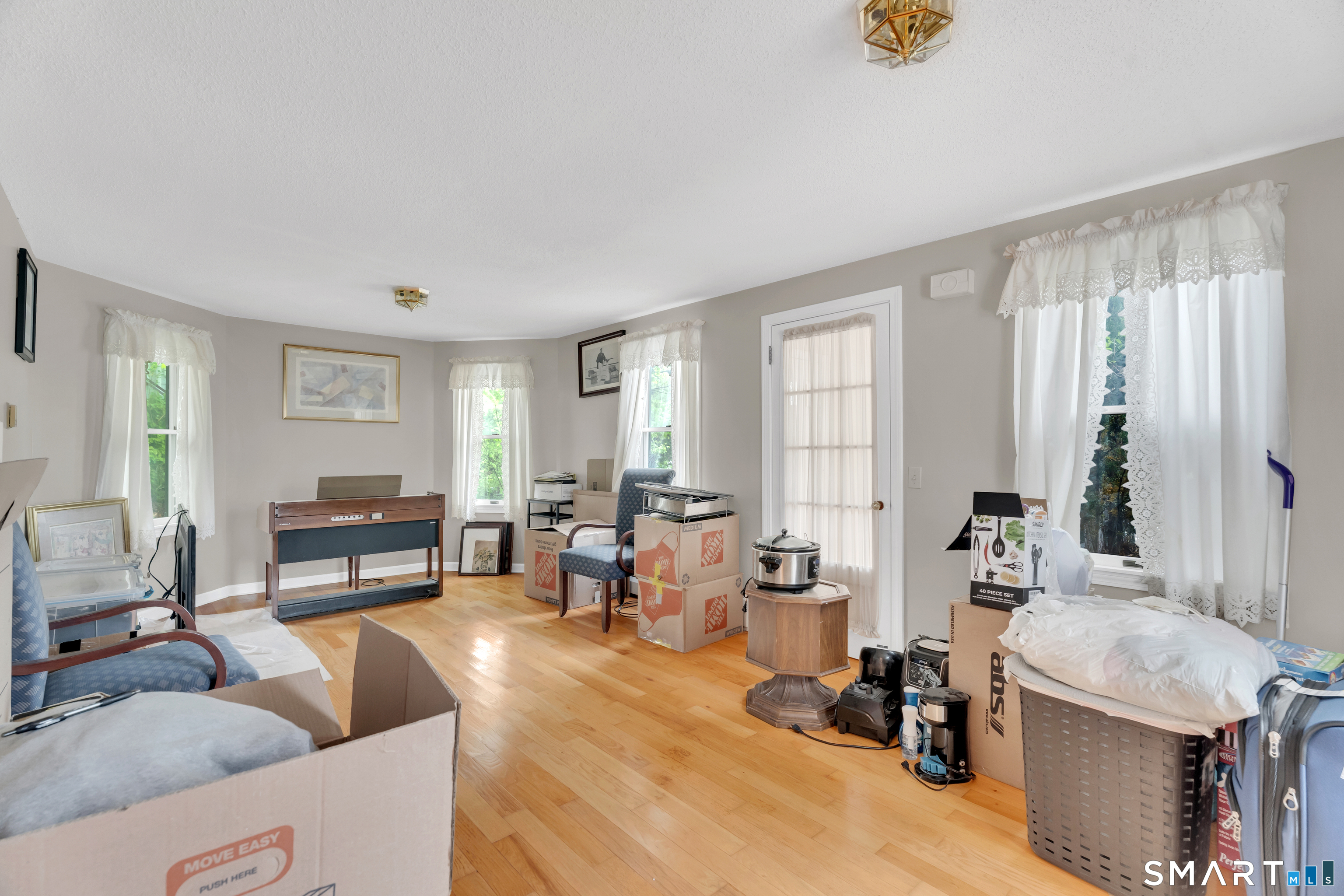 350 High Street Torrington, CT 06790 - Photo 16 of 40