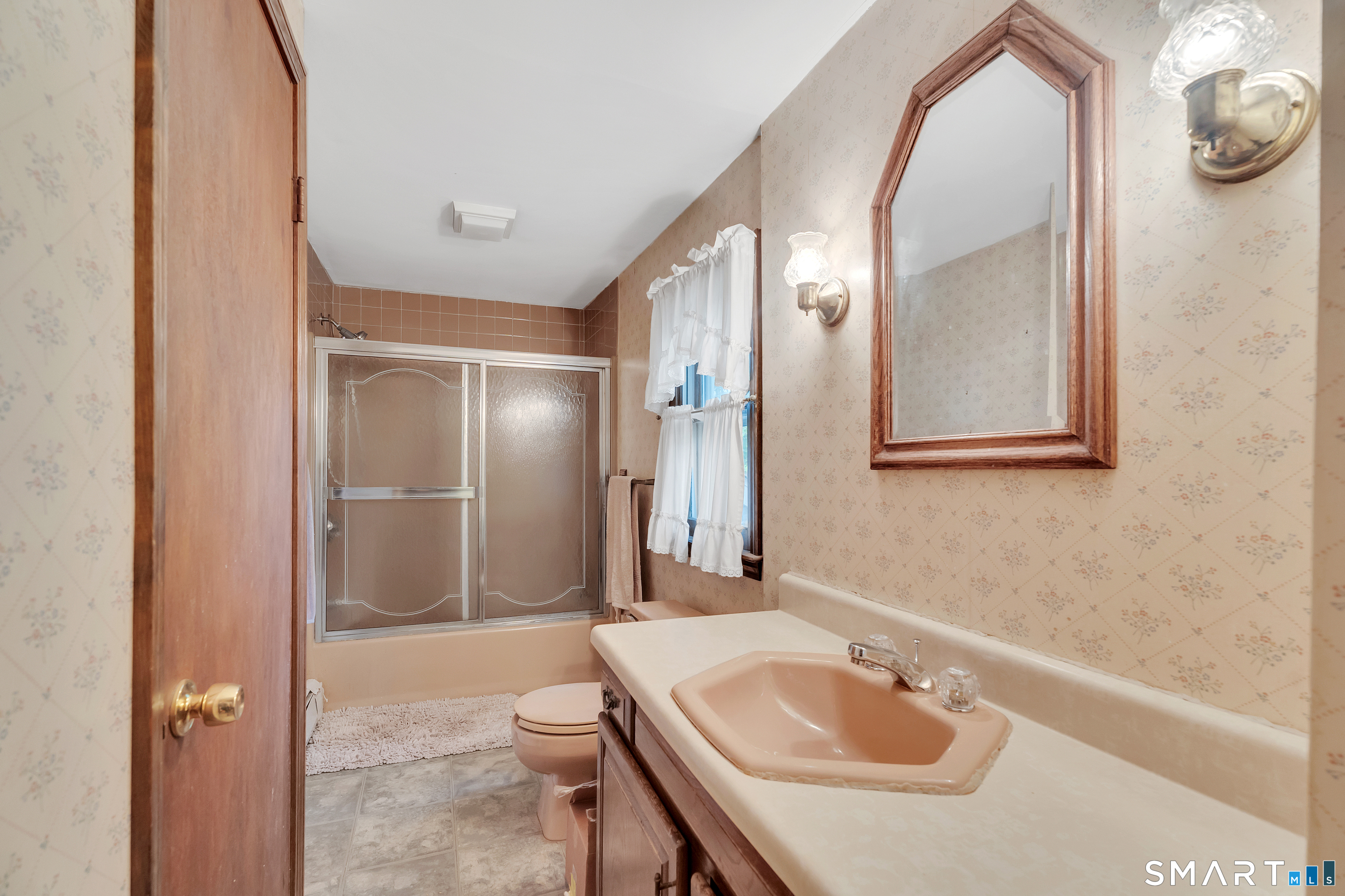 350 High Street Torrington, CT 06790 - Photo 25 of 40