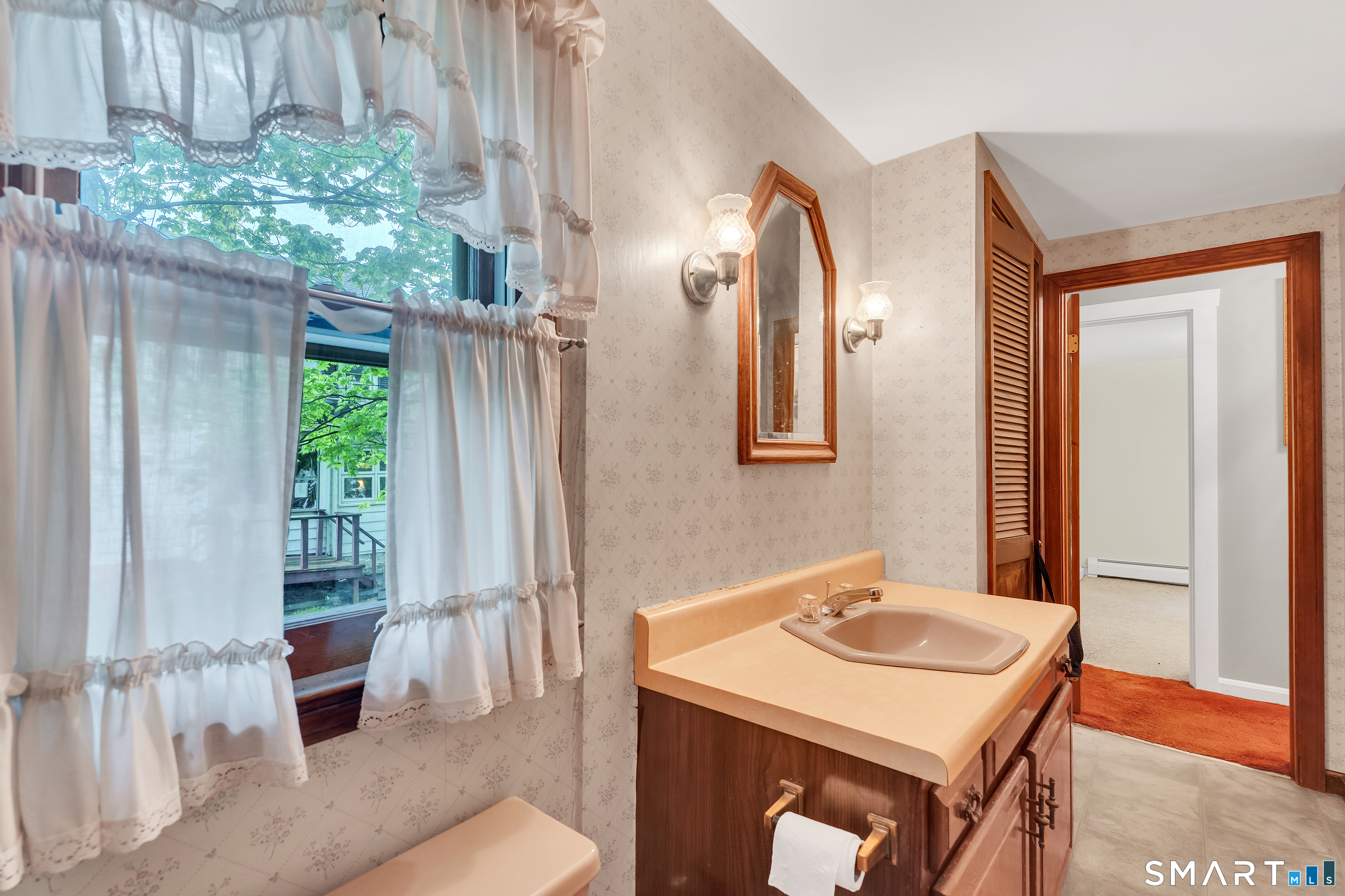350 High Street Torrington, CT 06790 - Photo 26 of 40