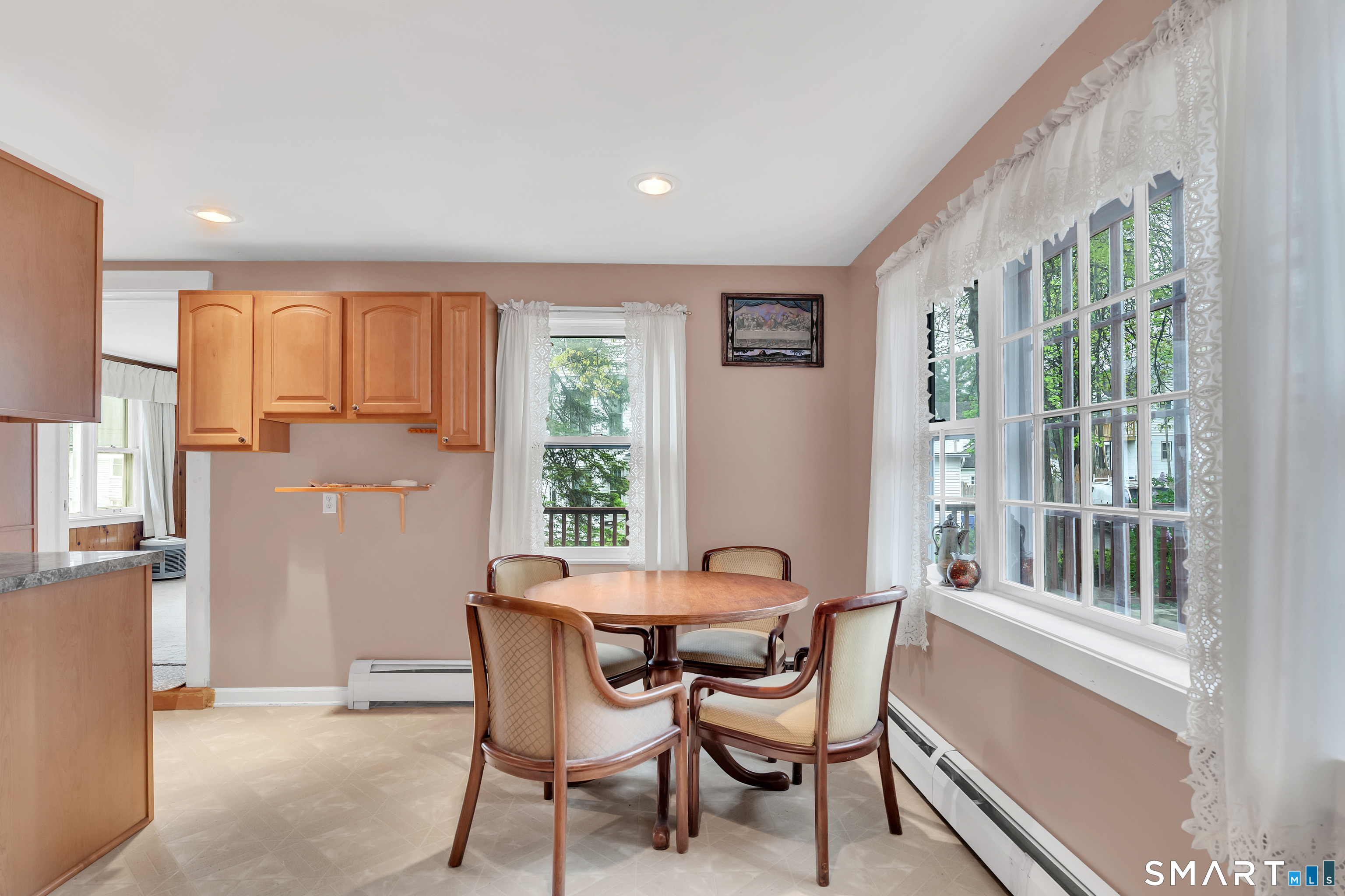 350 High Street Torrington, CT 06790 - Photo 9 of 40