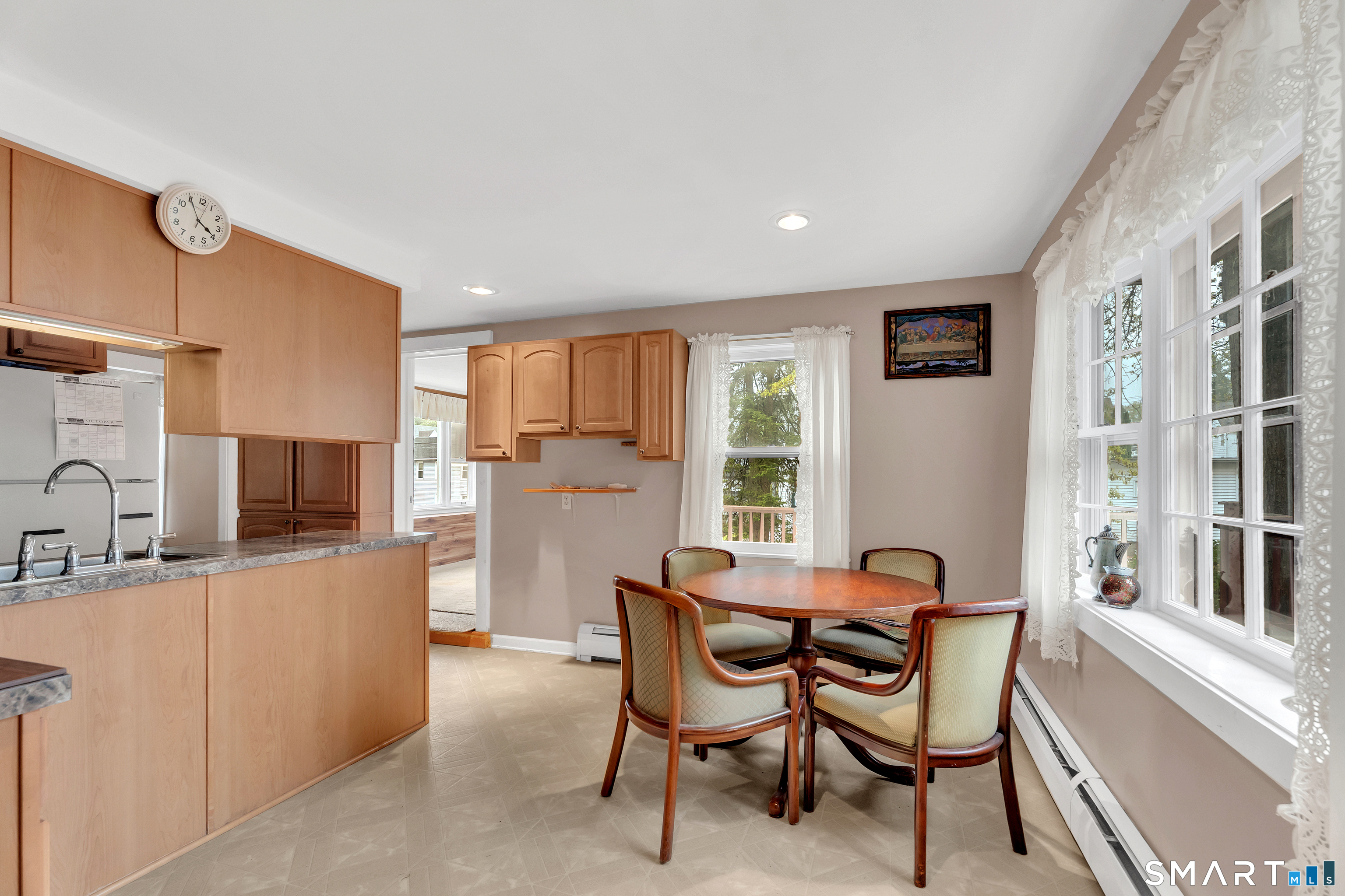 350 High Street Torrington, CT 06790 - Photo 10 of 40