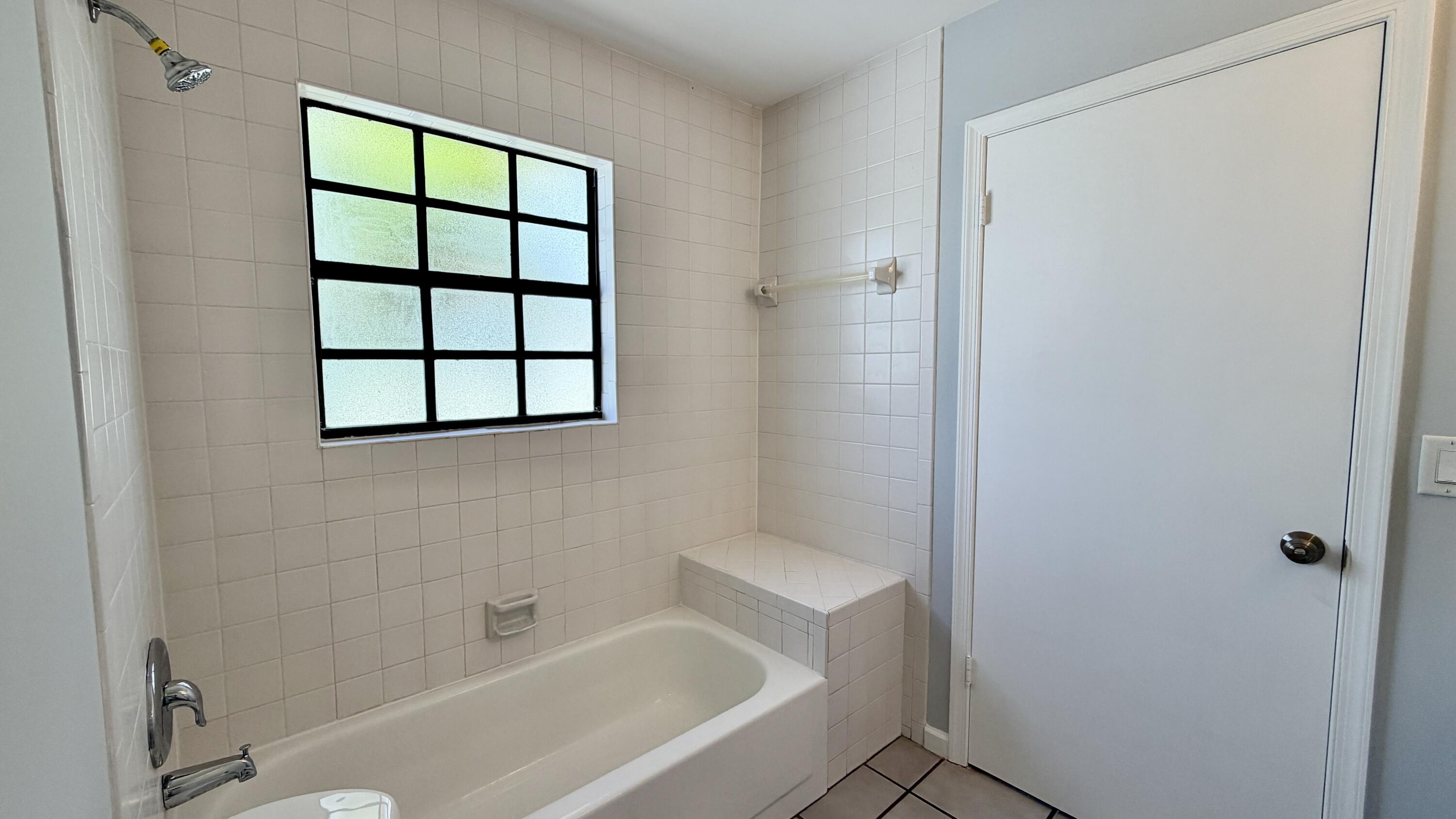 6048 Garrett Street Jupiter, FL 33458 - Photo 39 of 101 IMG_8865