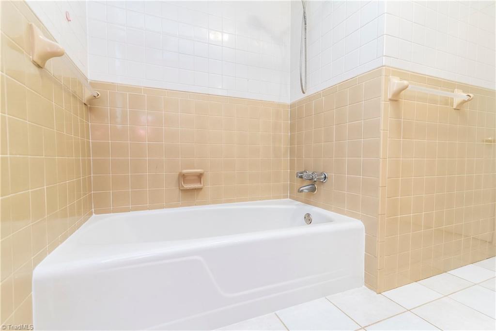 960 Yadkin Valley Road Advance, NC 27006 - Photo 11 of 24 Gallery Image 11