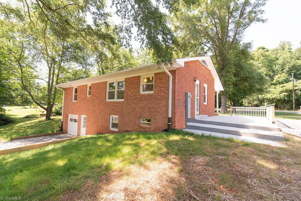 960 Yadkin Valley Road Advance, NC 27006 - Photo 22 of 24 Gallery Image 22