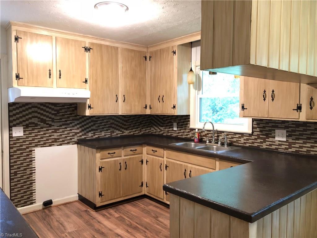 960 Yadkin Valley Road Advance, NC 27006 - Photo 5 of 24 Gallery Image 5