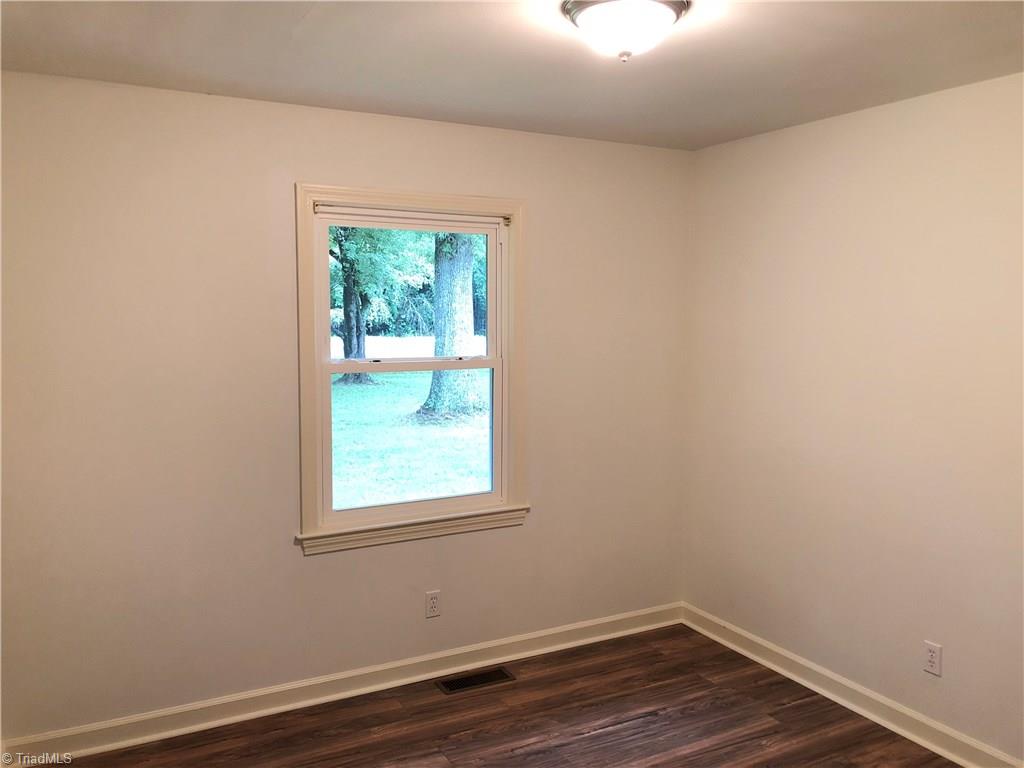 960 Yadkin Valley Road Advance, NC 27006 - Photo 8 of 24 Gallery Image 8
