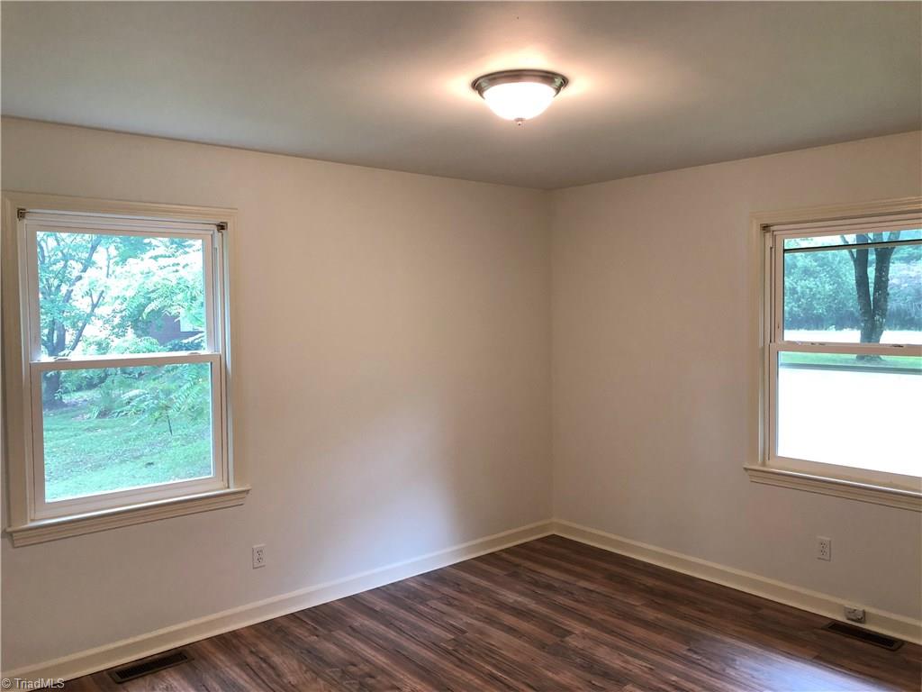 960 Yadkin Valley Road Advance, NC 27006 - Photo 9 of 24 Gallery Image 9