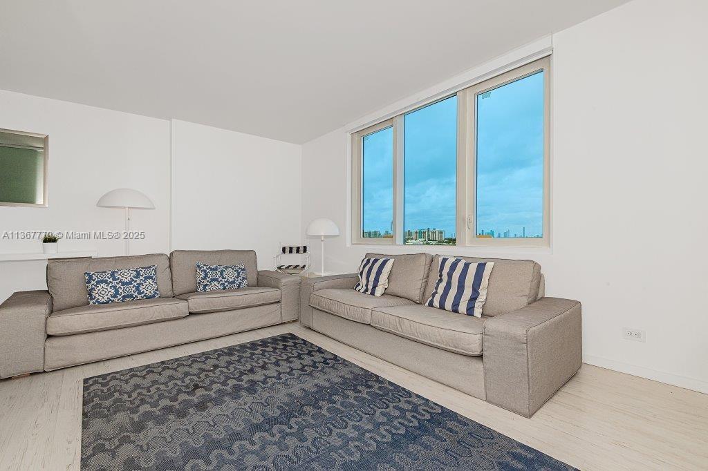 2301 Collins Avenue, Unit 1032 Miami Beach, FL 33139 - Photo 6 of 25