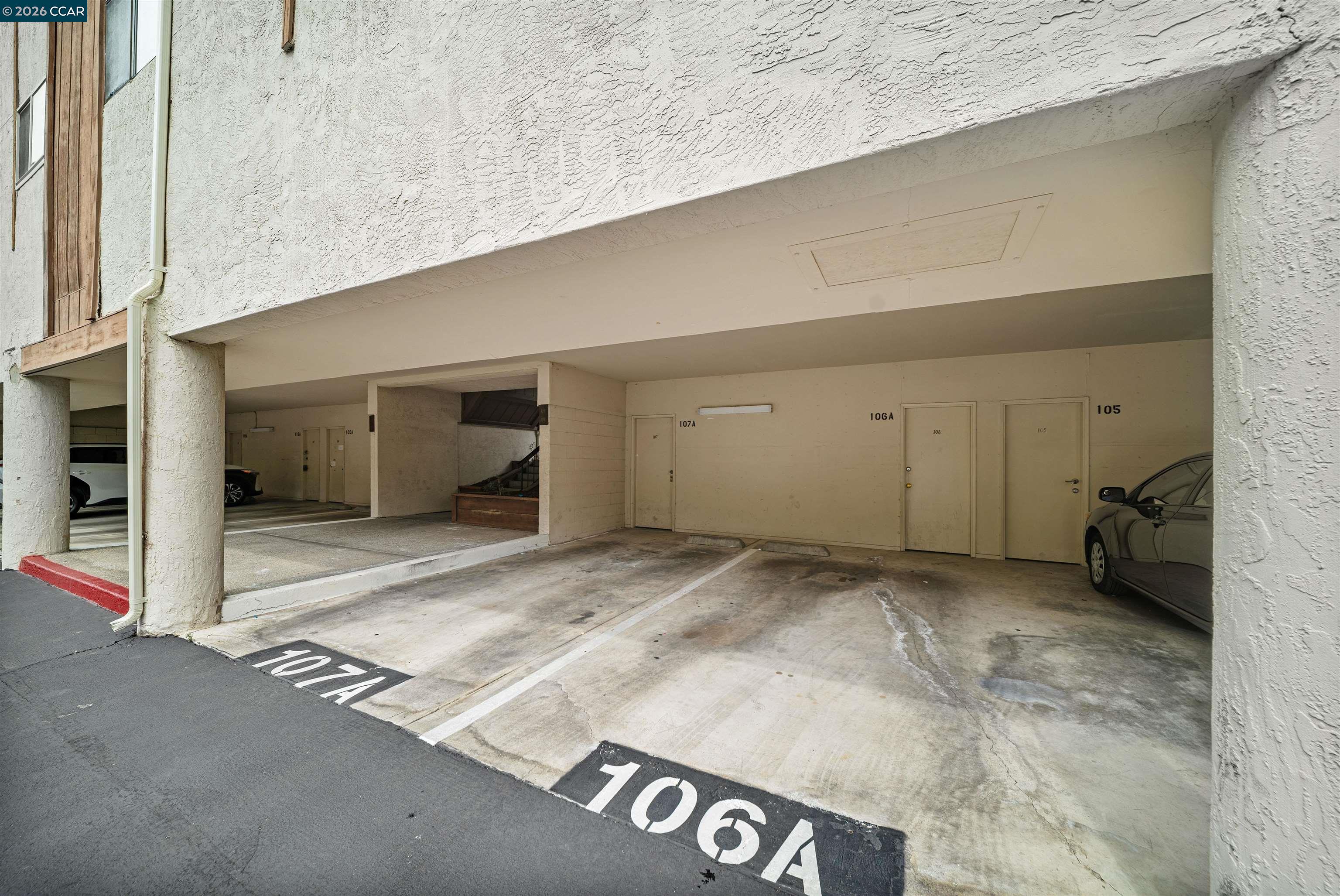 2055 Sierra Road, Unit 106 Concord, CA 94518 - Photo 28 of 37 a view of a garage