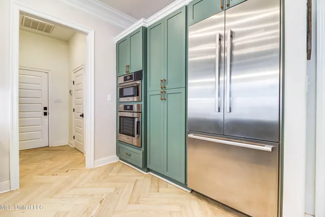 $494,000 | 10510 East Landon Green Circle, Gulfport, MS 39503