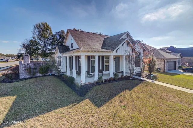 $494,000 | 10510 East Landon Green Circle, Gulfport, MS 39503