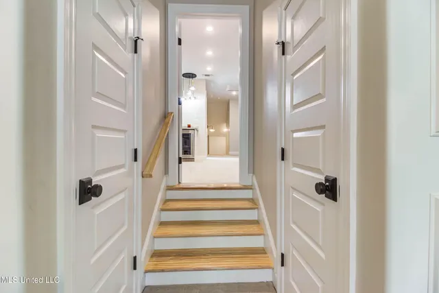 $494,000 | 10510 East Landon Green Circle, Gulfport, MS 39503