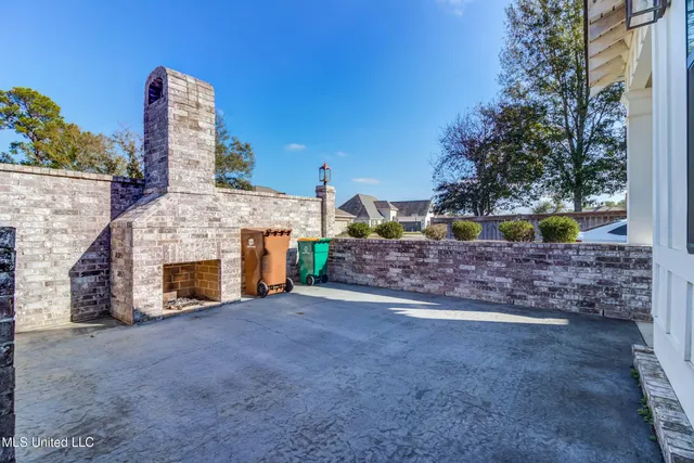 $494,000 | 10510 East Landon Green Circle, Gulfport, MS 39503