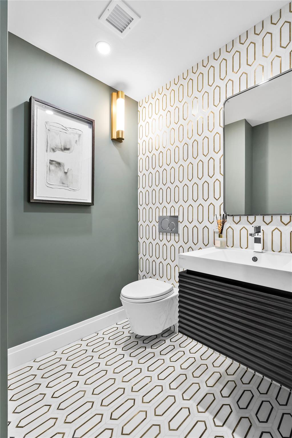 78-29 Austin Street, Unit PH1C Queens, NY 11375 - Photo 15 of 27 a bathroom with a sink toilet and shower