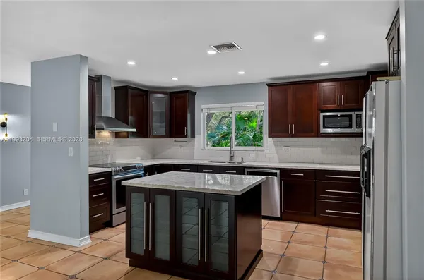 $5,500 | 6767 Southwest 154th Street, Palmetto Bay, FL 33157