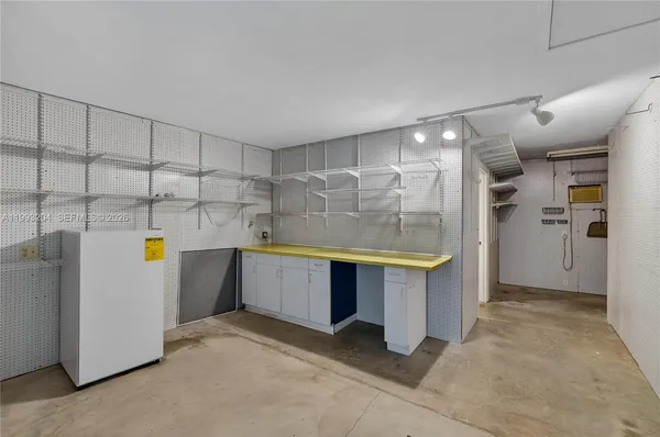 $5,500 | 6767 Southwest 154th Street, Palmetto Bay, FL 33157