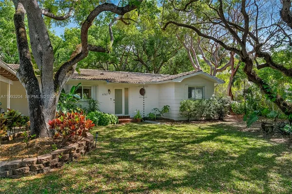 $5,500 | 6767 Southwest 154th Street, Palmetto Bay, FL 33157