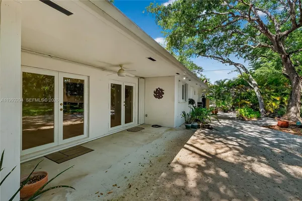 $5,500 | 6767 Southwest 154th Street, Palmetto Bay, FL 33157