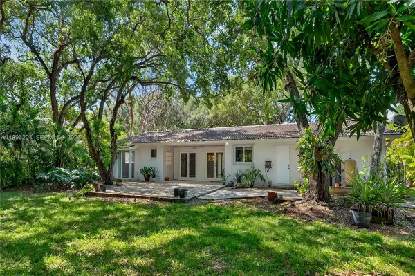 $5,500 | 6767 Southwest 154th Street, Palmetto Bay, FL 33157