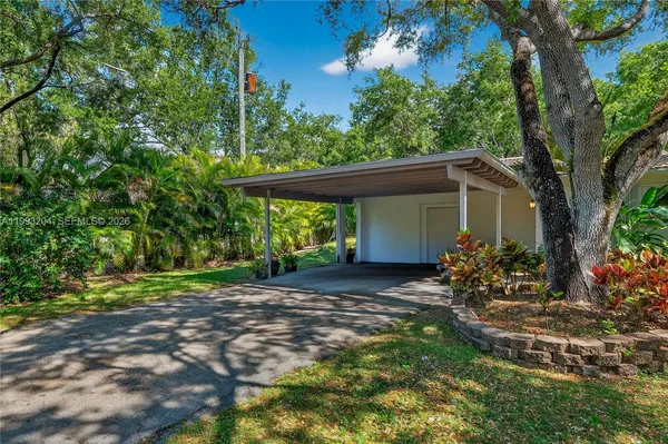 $5,500 | 6767 Southwest 154th Street, Palmetto Bay, FL 33157