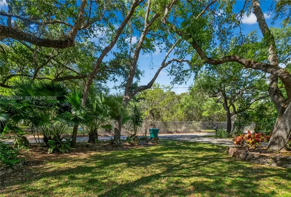 $5,500 | 6767 Southwest 154th Street, Palmetto Bay, FL 33157
