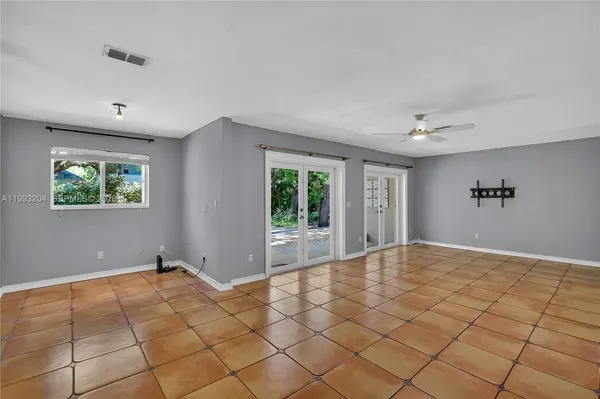 $5,500 | 6767 Southwest 154th Street, Palmetto Bay, FL 33157