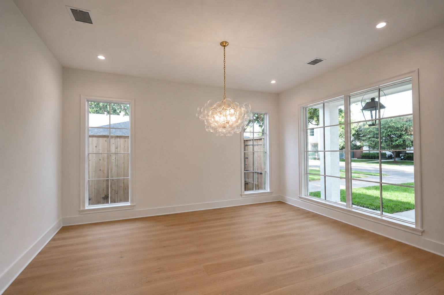 4026 Colquitt Street Houston, TX 77027 - Photo 6 of 28