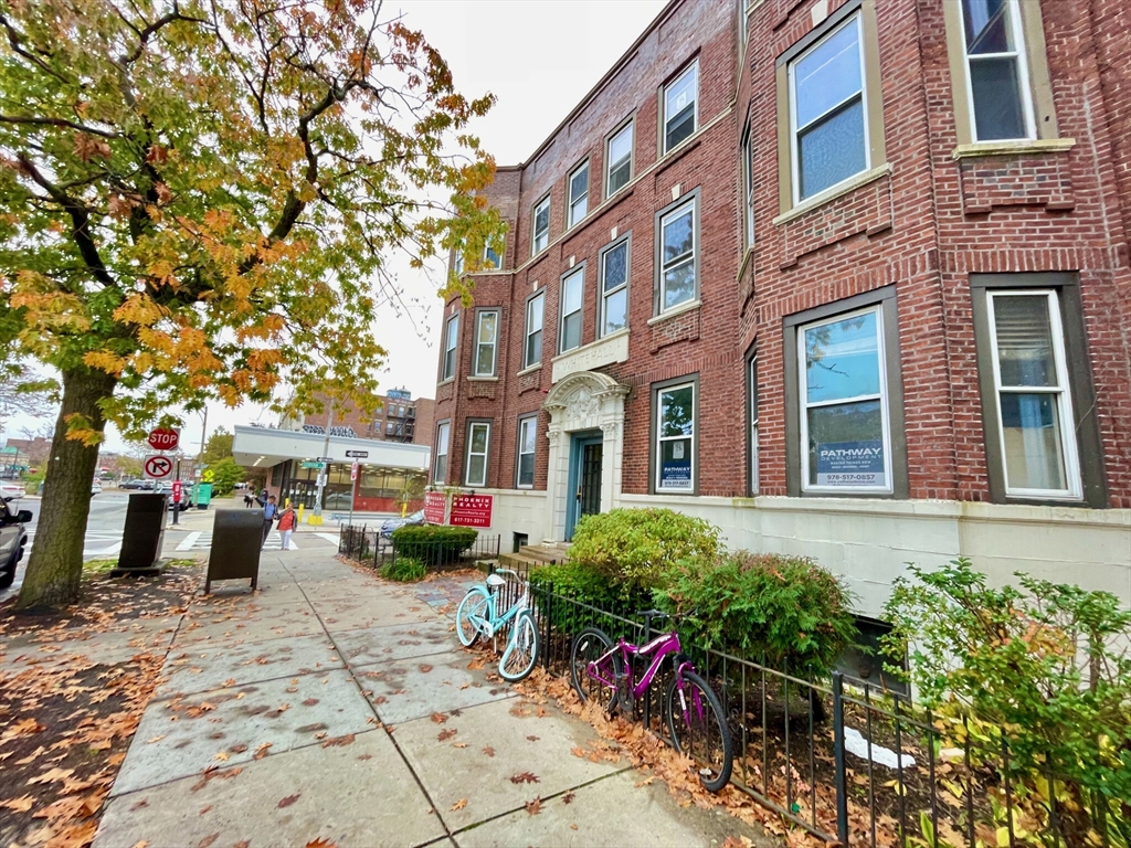 1284 Commonwealth Avenue, Unit 7 Boston, MA 02134 - Photo 1 of 42
