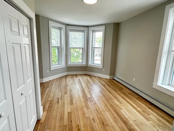 $7,350 | 1284 Commonwealth Avenue, Unit 7, Boston, MA 02134