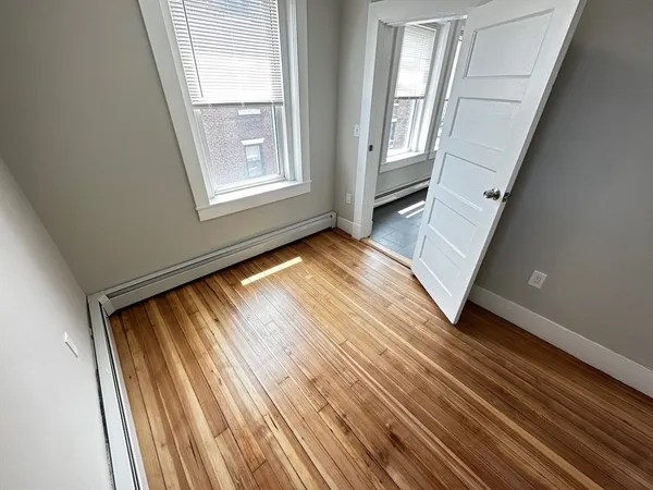 $7,350 | 1284 Commonwealth Avenue, Unit 7, Boston, MA 02134