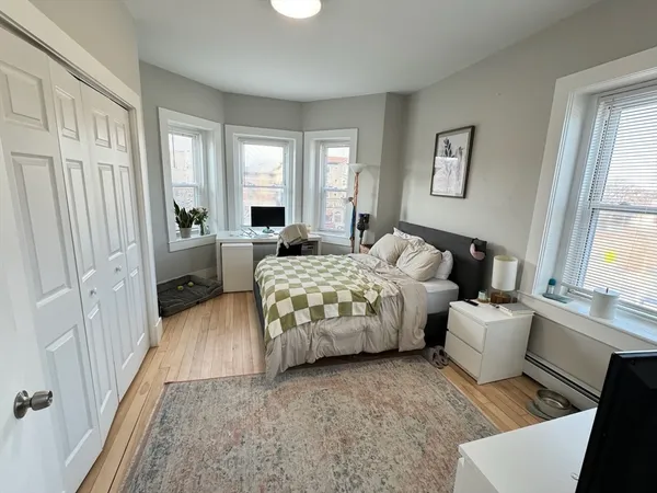 $7,350 | 1284 Commonwealth Avenue, Unit 7, Boston, MA 02134