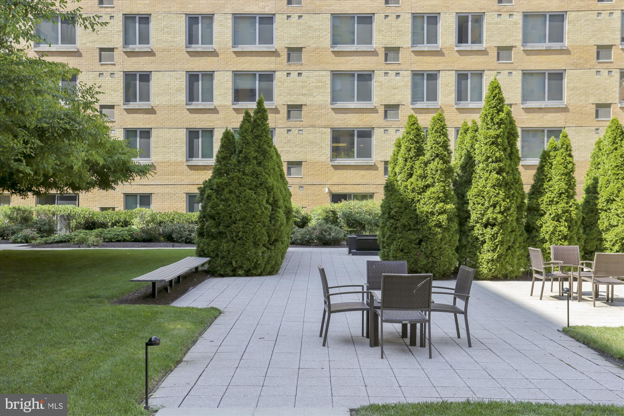 475 K Street Northwest, Unit 626 Washington, DC 20001 - Photo 51 of 59 Courtyard