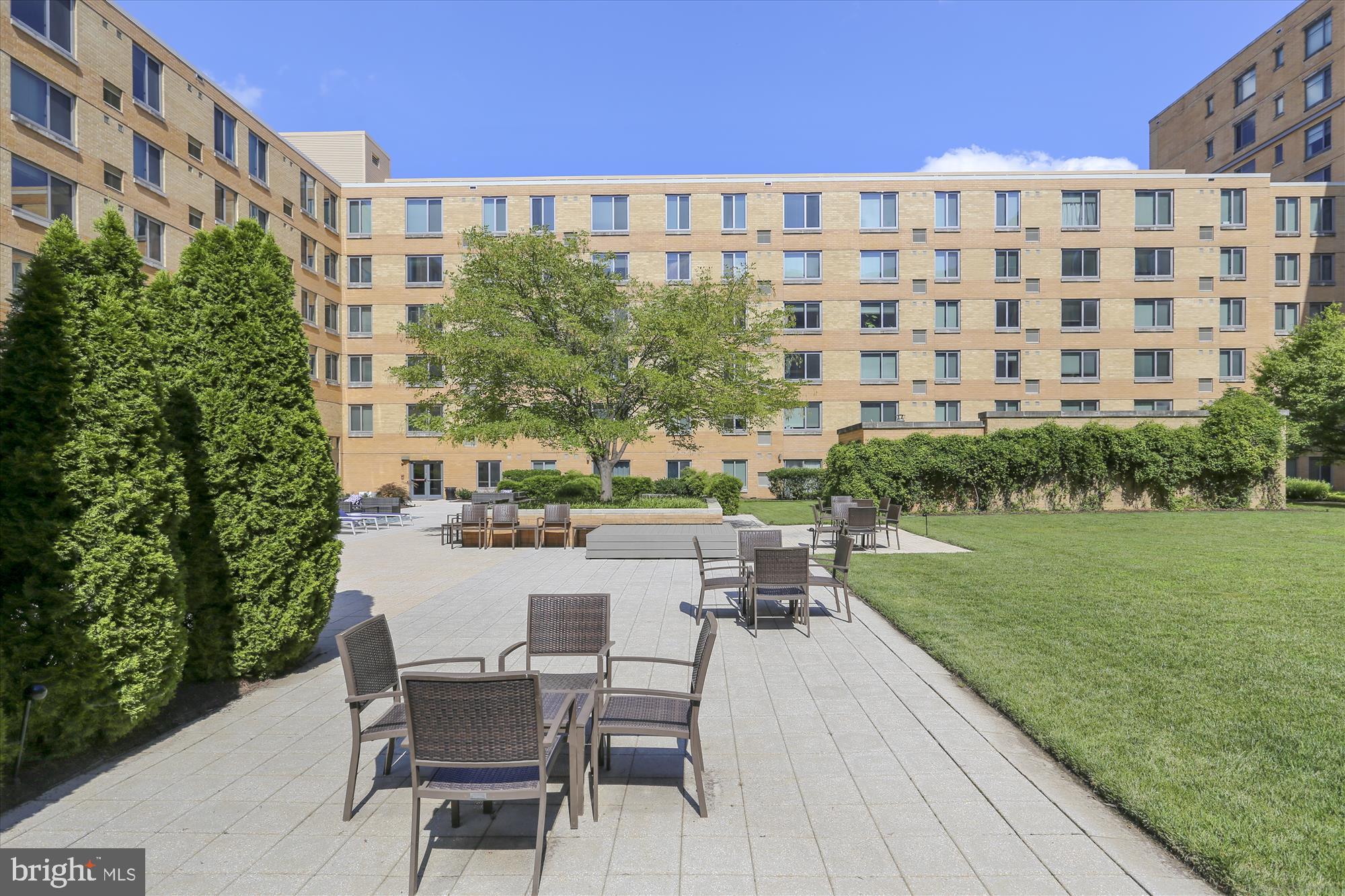 475 K Street Northwest, Unit 626 Washington, DC 20001 - Photo 52 of 59 Courtyard