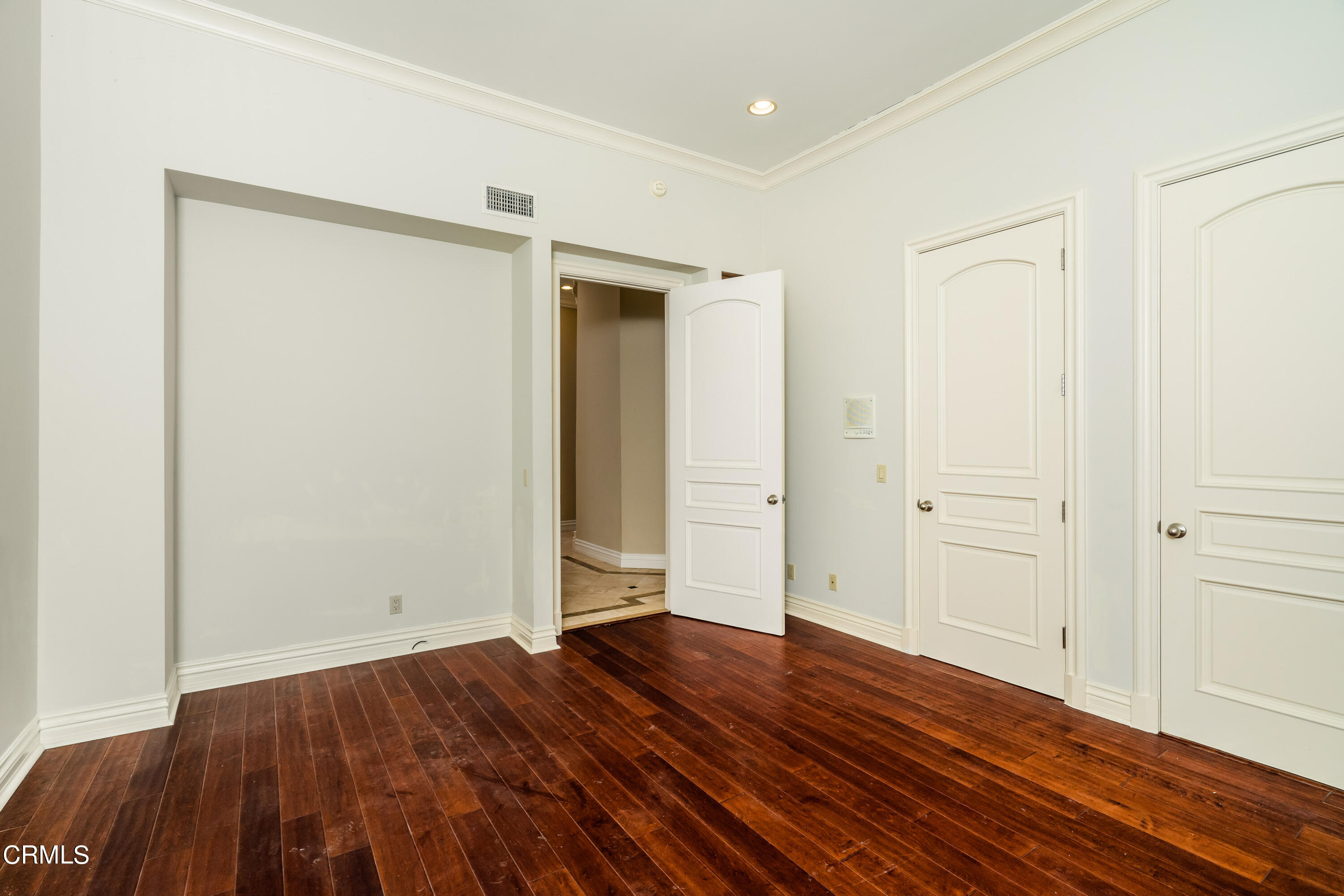 1165 Arden Road Pasadena, CA 91106 - Photo 15 of 25 wooden floor in an empty room