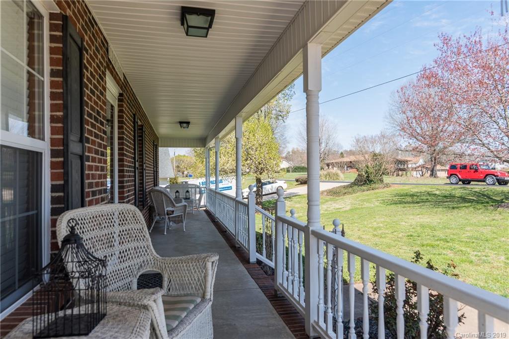 2461 Otis Dellinger Road Lincolnton, NC 28092 - Photo 5 of 26 Gallery Image 5
