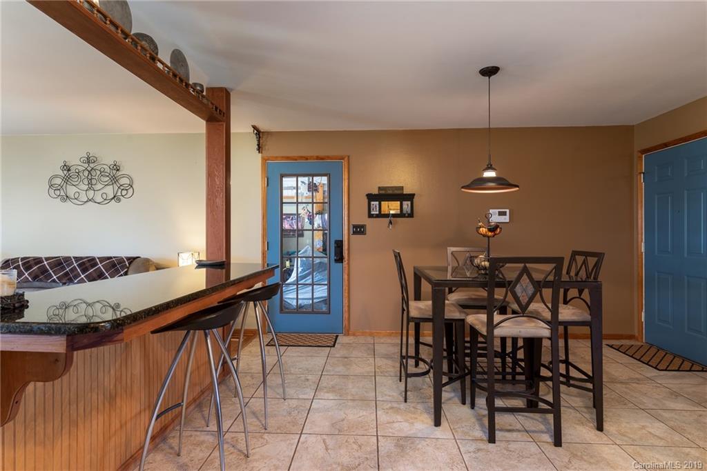 2461 Otis Dellinger Road Lincolnton, NC 28092 - Photo 8 of 26 Gallery Image 8