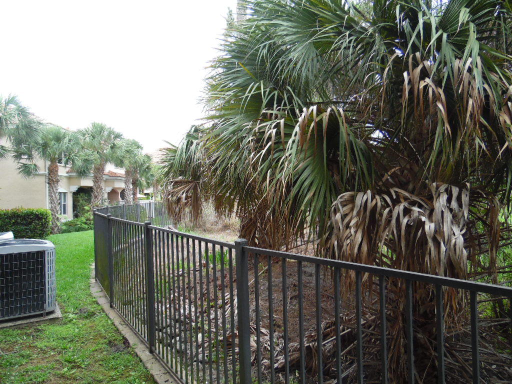 195 Southwest Walking Path Stuart, FL 34997 - Photo 21 of 47 SAM_2369