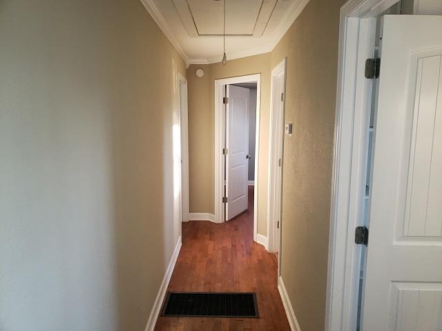 1218 Spring Street Philadelphia, TN 37846 - Photo 7 of 10 spring mls hallway