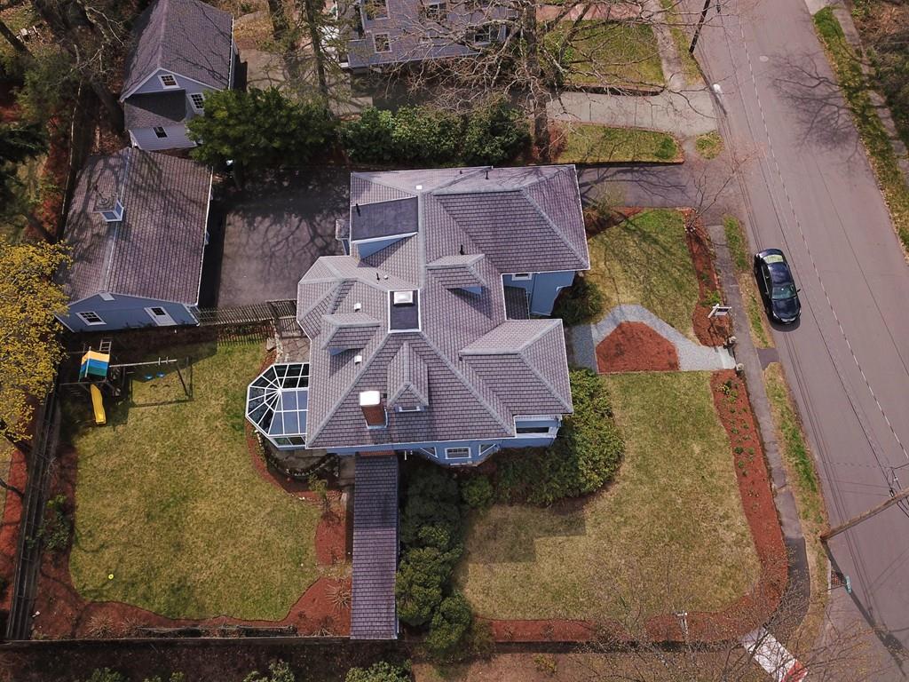 11 Berwick Road Lexington, MA 02420 - Photo 24 of 32 Gallery Image 24