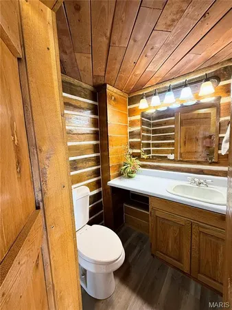$329,000 | 21711 Hackberry Trail, Kirksville, MO 63501