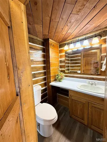 $329,000 | 21711 Hackberry Trail, Kirksville, MO 63501